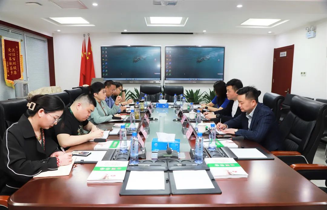 红日药业股份有限公司康仁堂中部营销中心总经理卞伟炜一行到访我会
